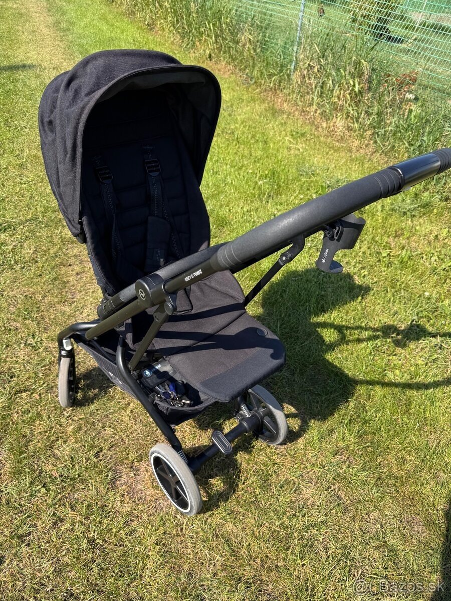 Cybex Eezy S Twist+2