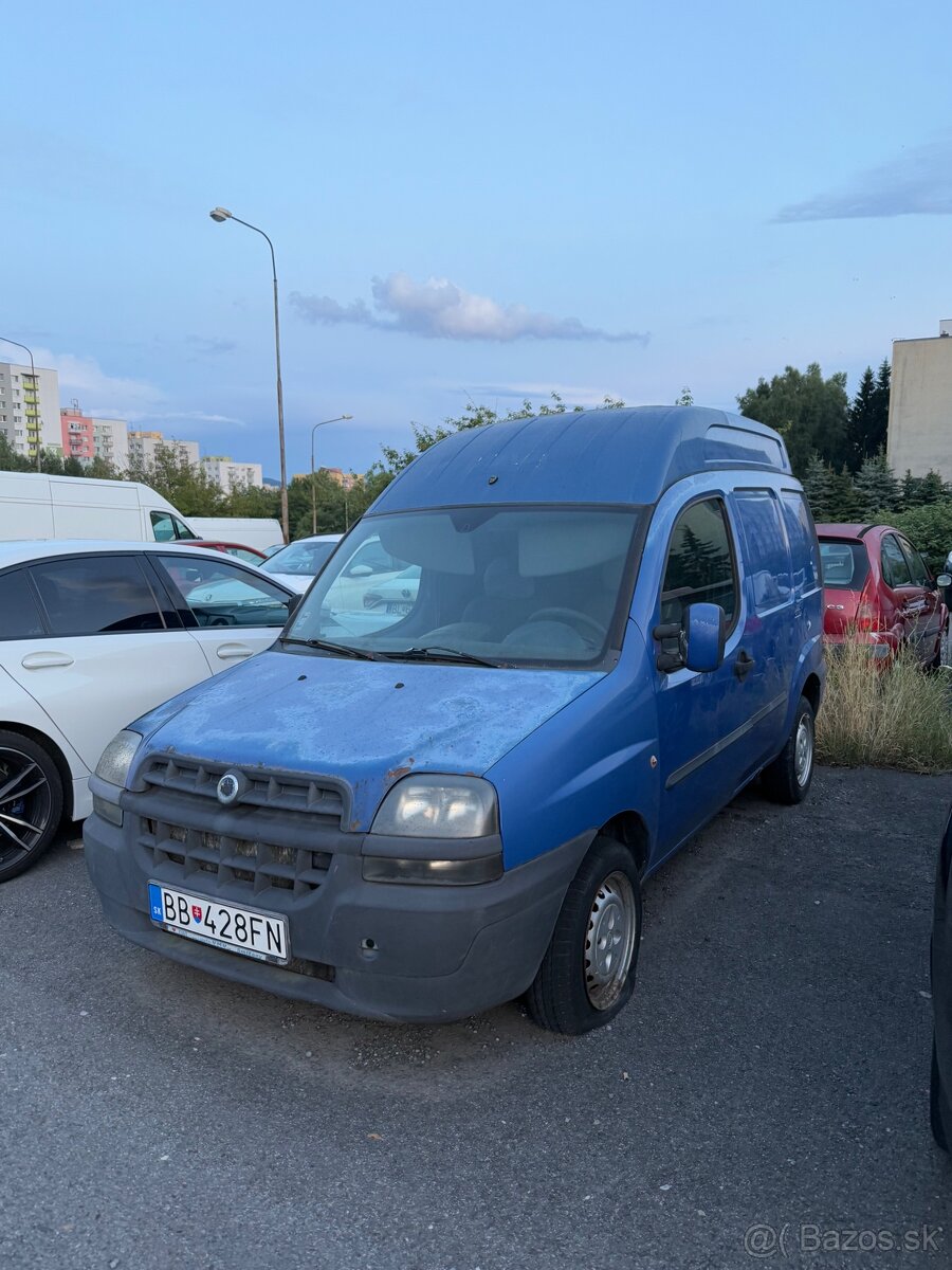 Fiat doblo 1.6 benzín