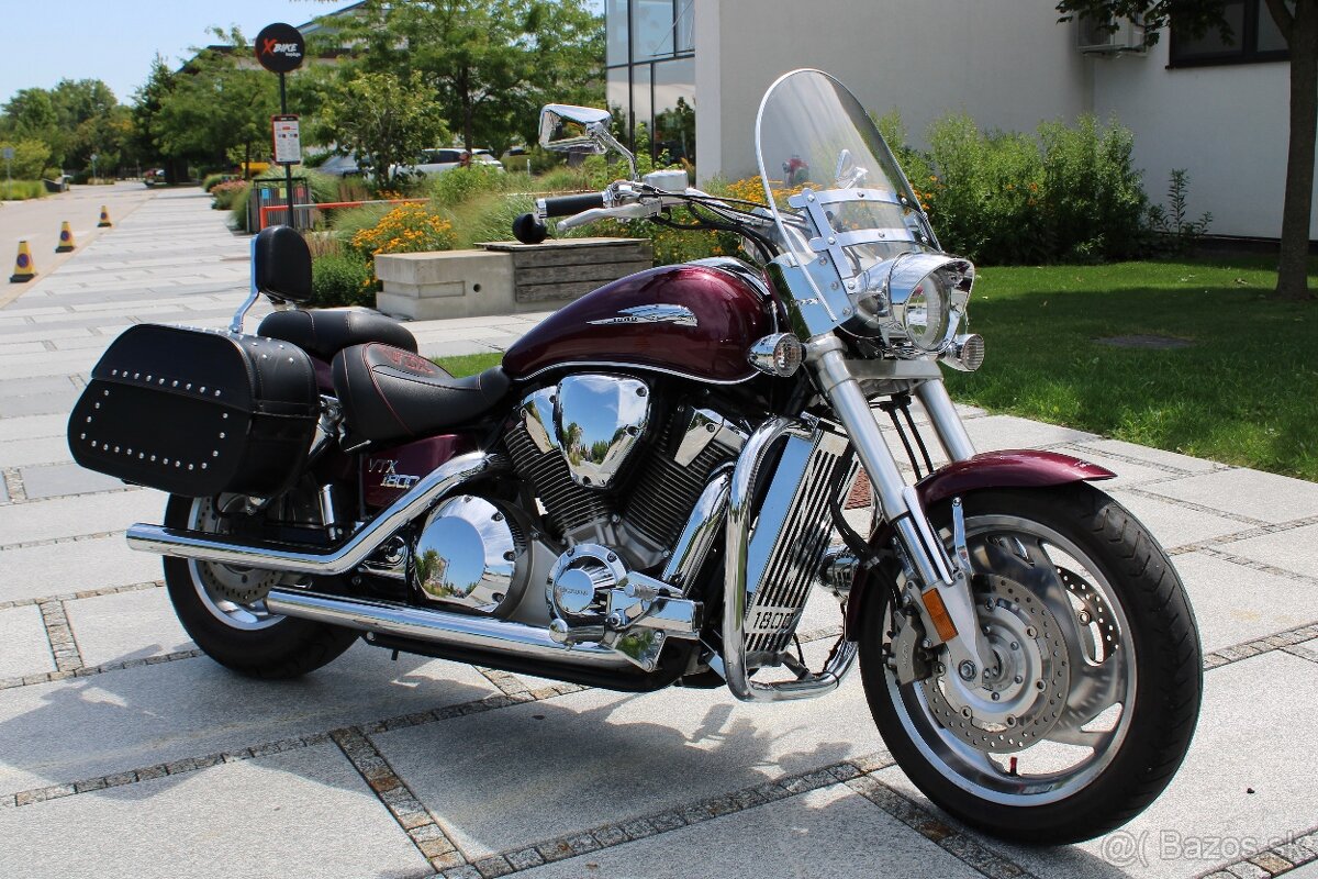 Honda VTX 1800