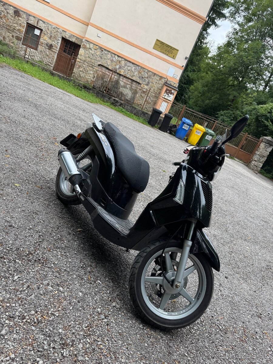 Kymco people 125