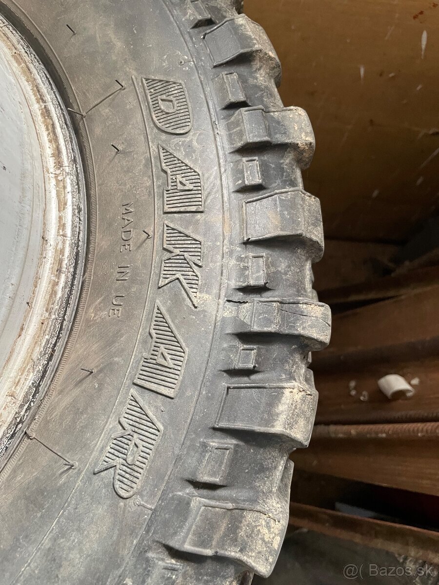 Dakar 235/70 R16