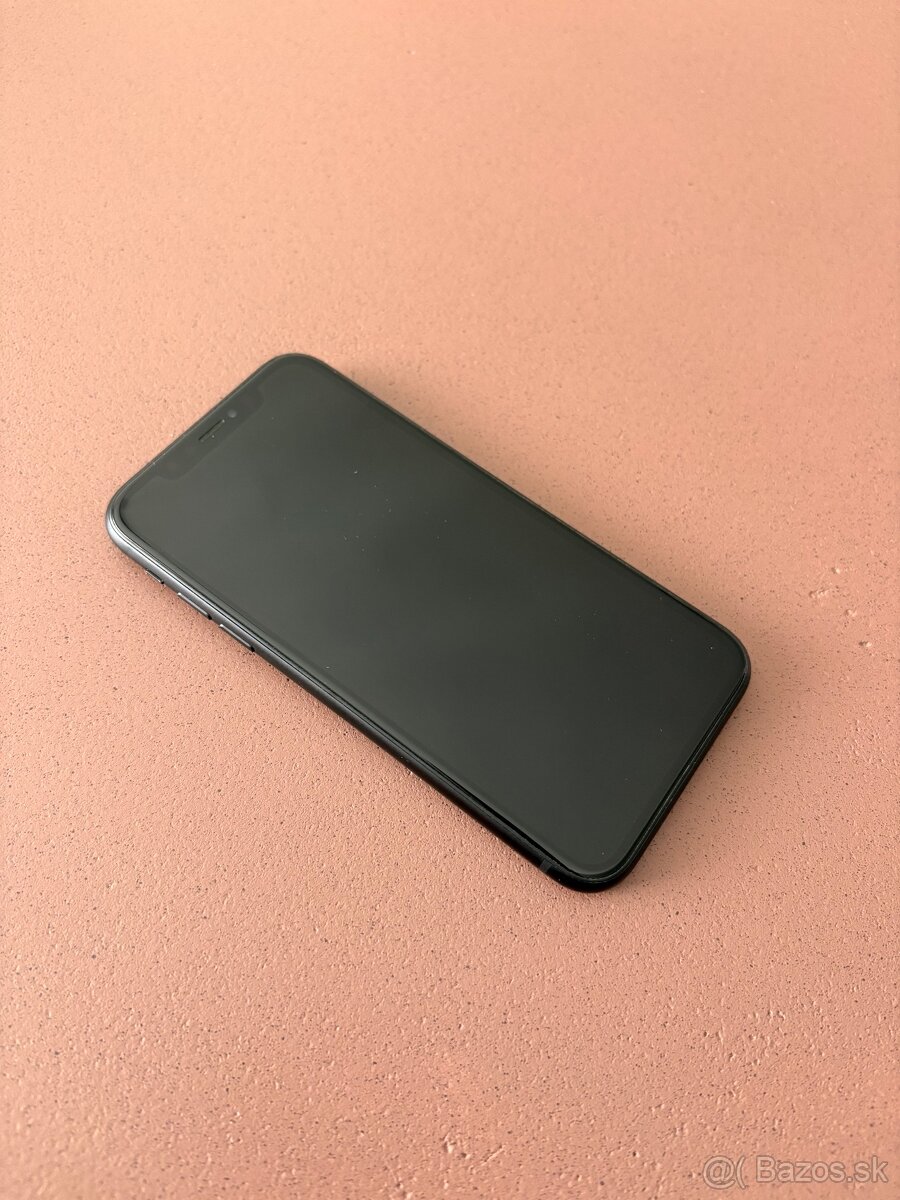 Iphone XR 64GB Black - 88% zdravie baterky