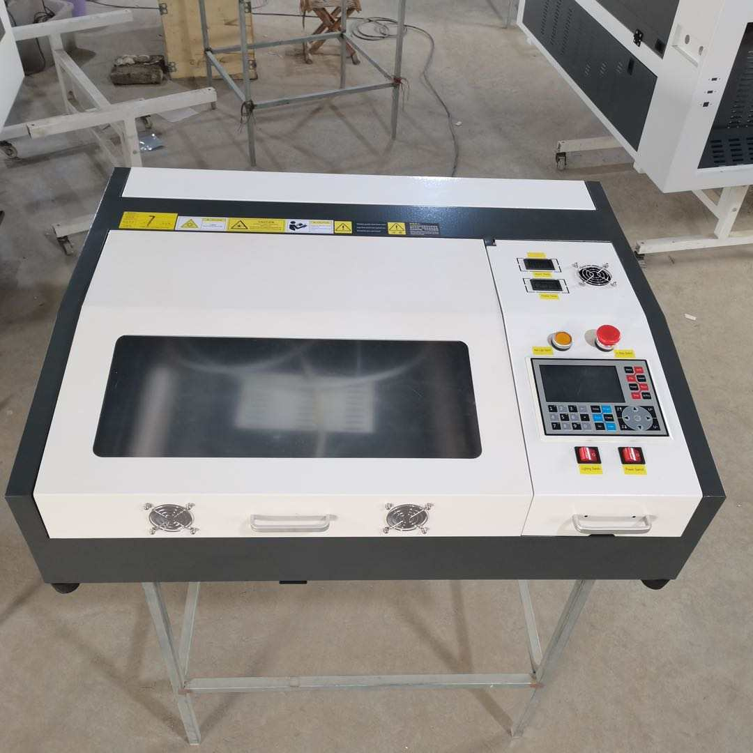 50w laserová gravirka, 400x400mm, Ruida