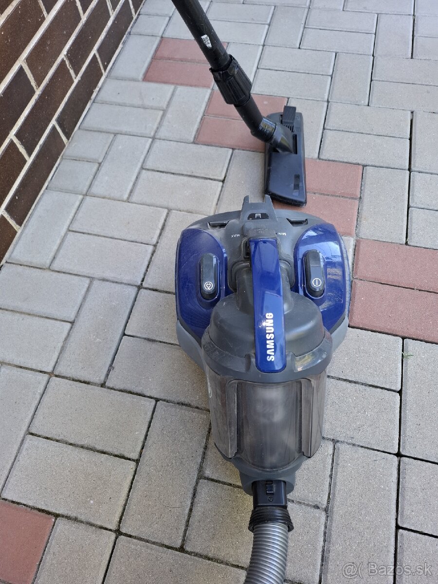 Predám vysávač Samsung