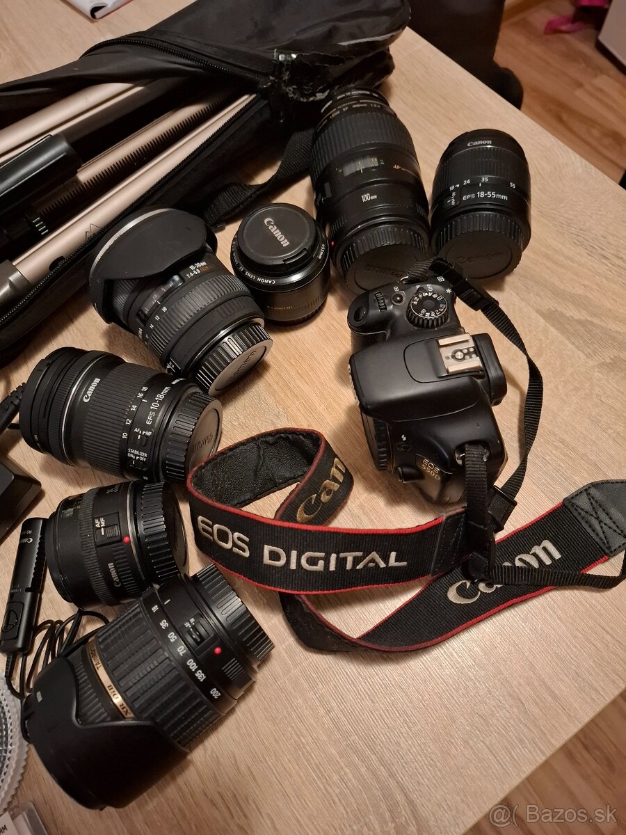 Canon EOS 550 s príslušenstvom