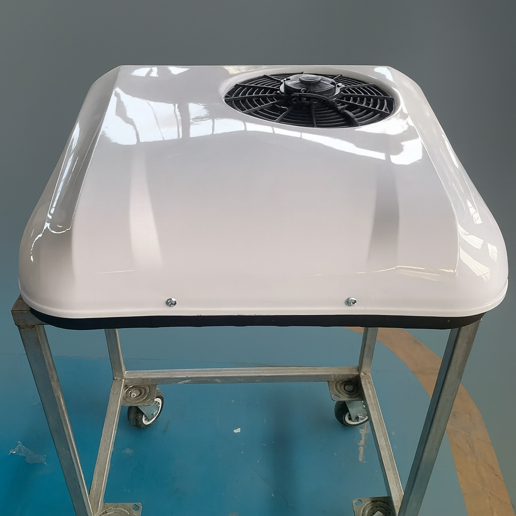 Strešná klimatizacia 12 V 24 V s kúrením