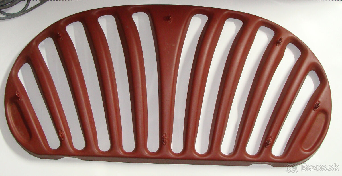 Tatra 138 nová maska do kapoty