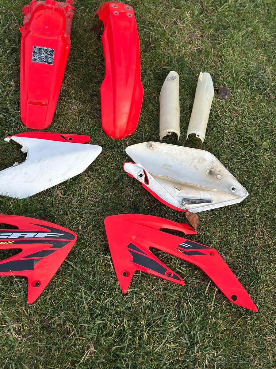 Plasty na Honda CRF