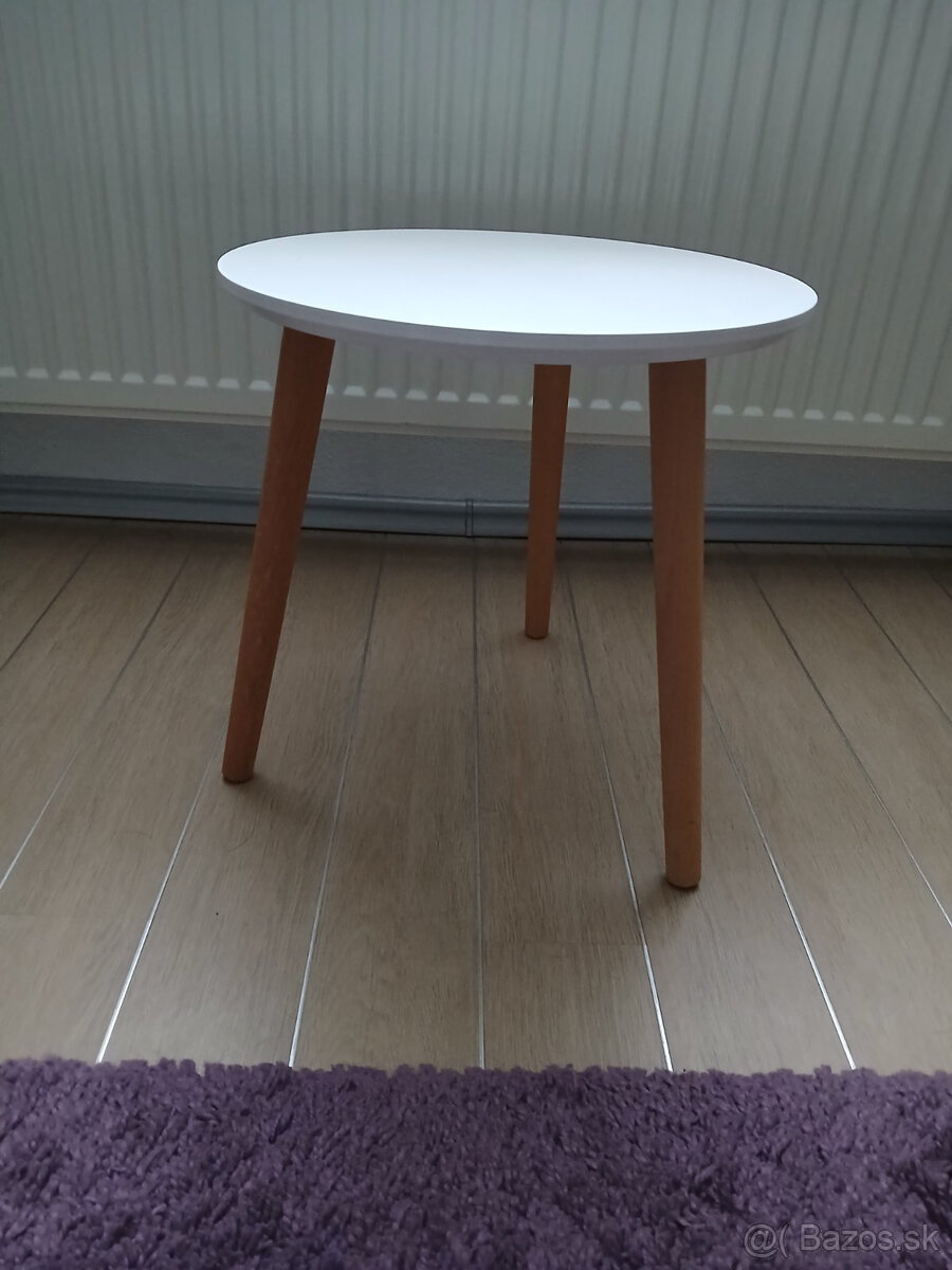 Stolík ø40cm