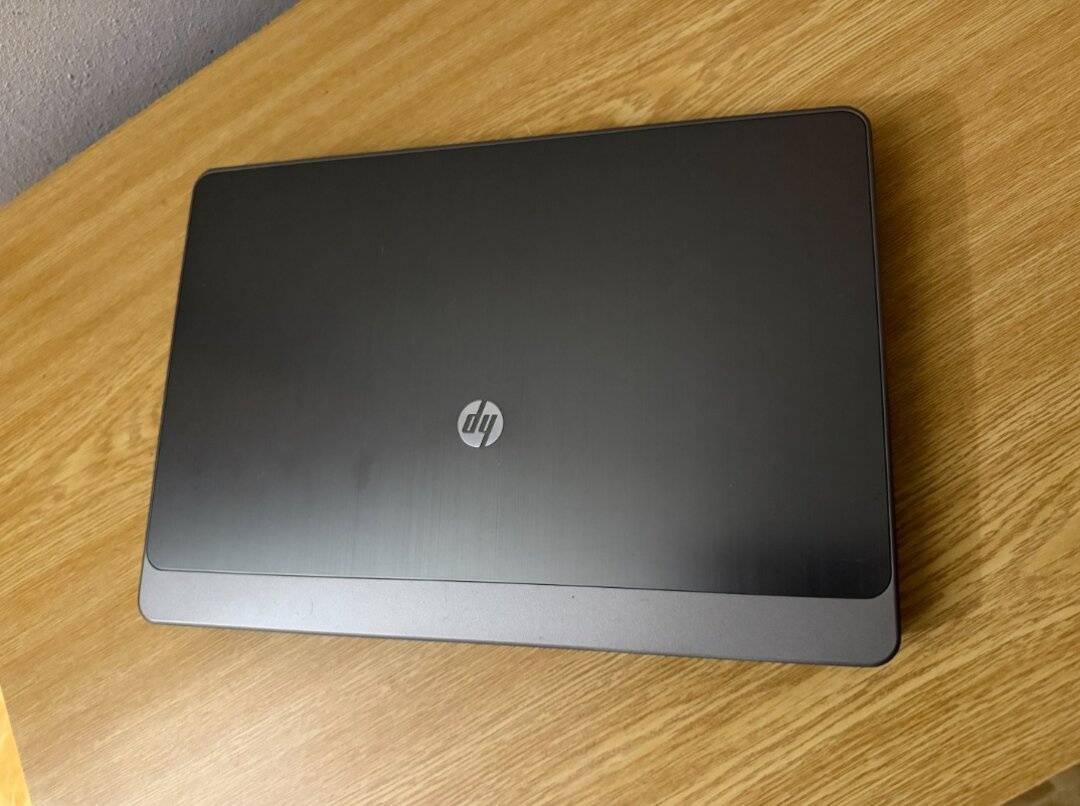 Notebook 13,3" HP.Intel i3-2330M 2x2,20GHz.4Gram.320gb.Win7