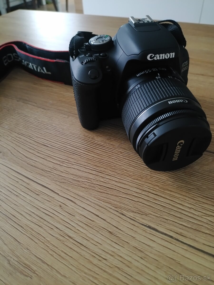 Zrkadlovka Canon EOS 600D