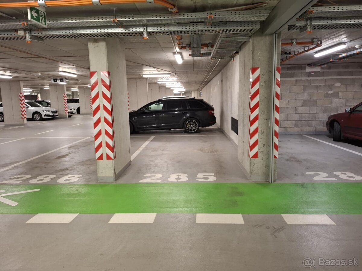 Parkovacie miesto v Rezidencii Tabáň - prenájom