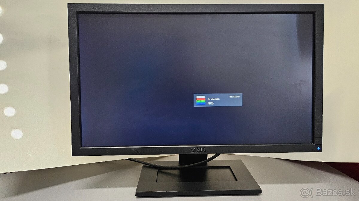 Monitor Dell E2211Hb 22" palcový FullHD