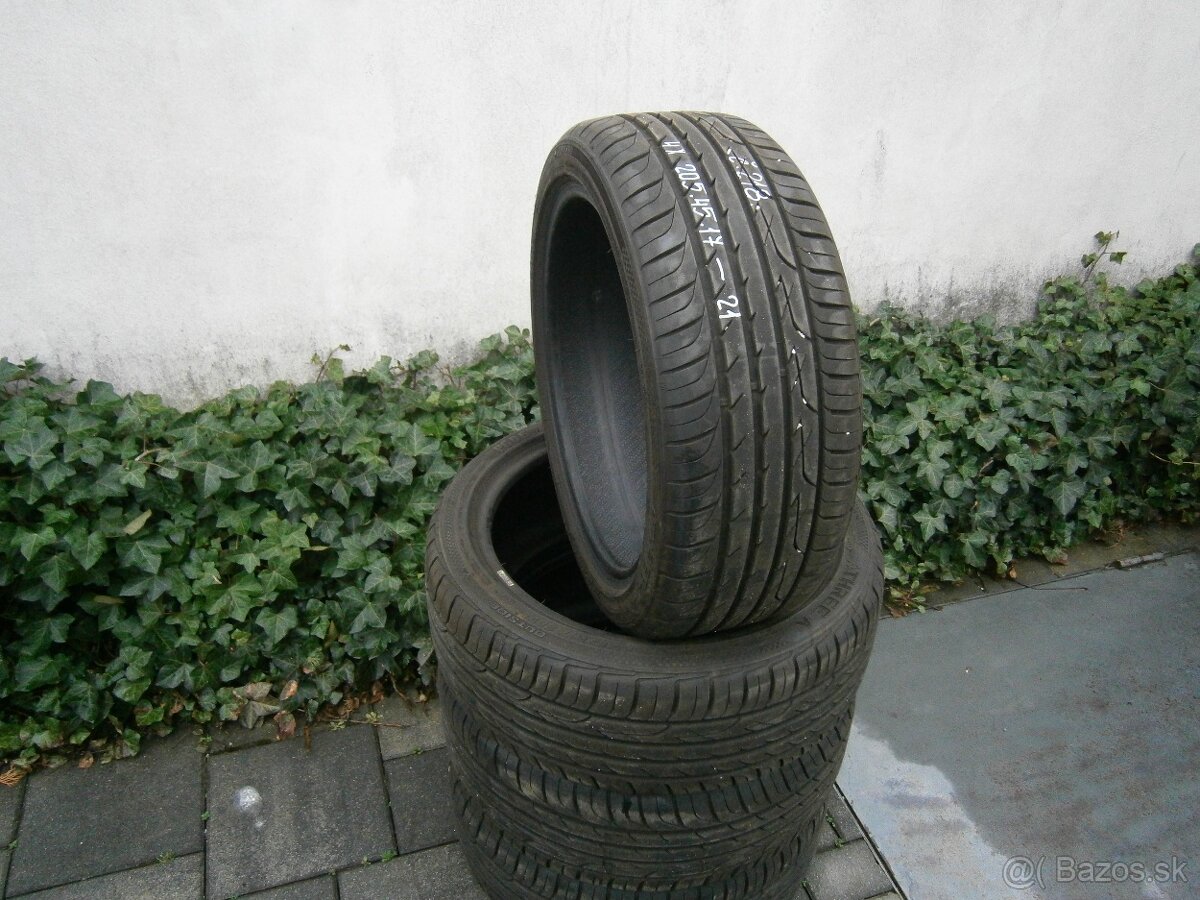 Predám 4x letné pneu ATHRZZ-A 205/45 R17 88WXL