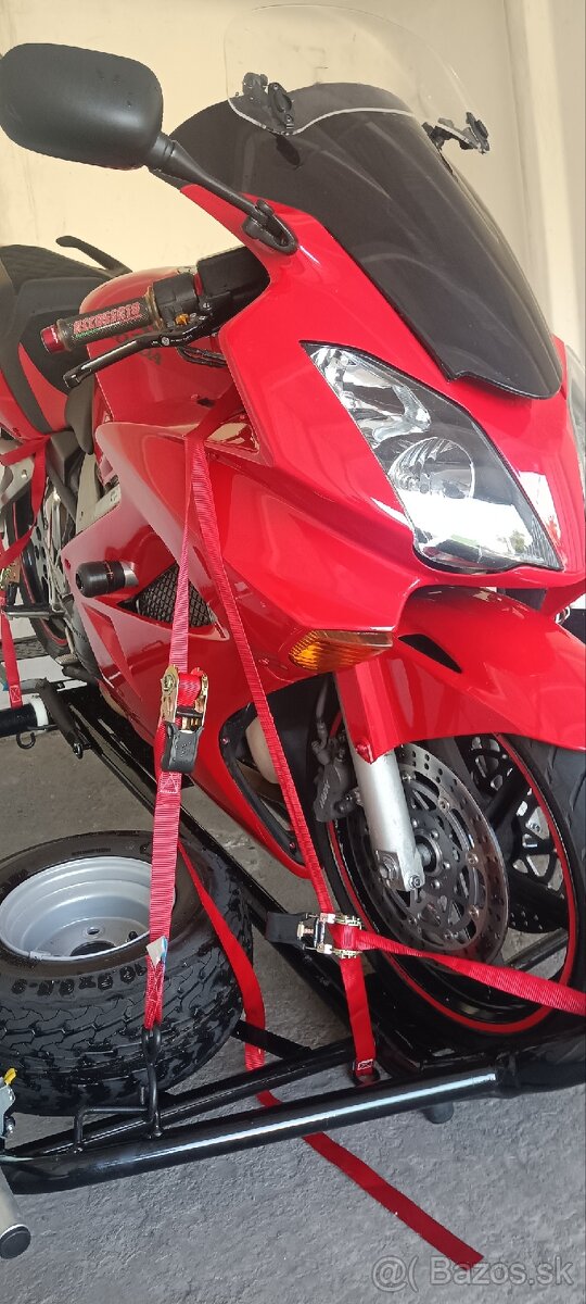 Honda VFR 800