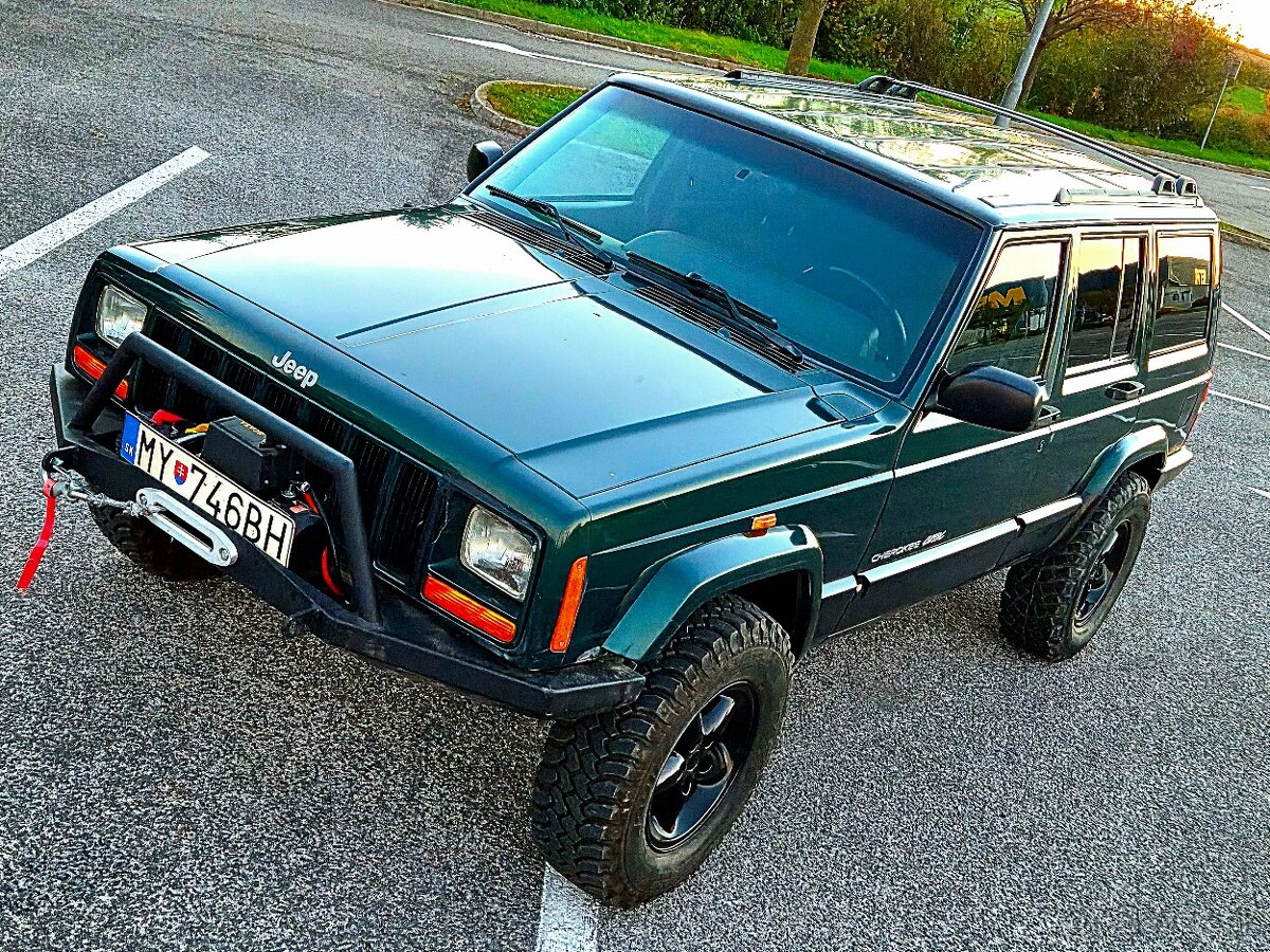 JEEP XJ 2.5 TD CHEROKEE