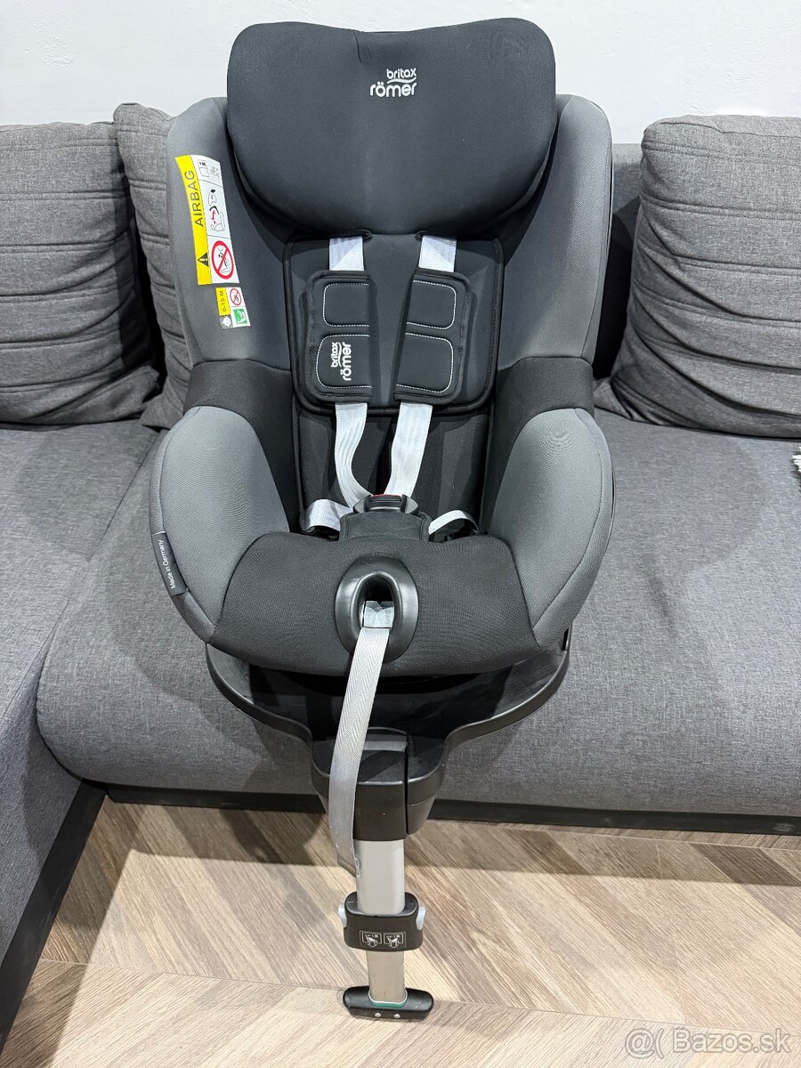 Britax romer dualfix m i-size