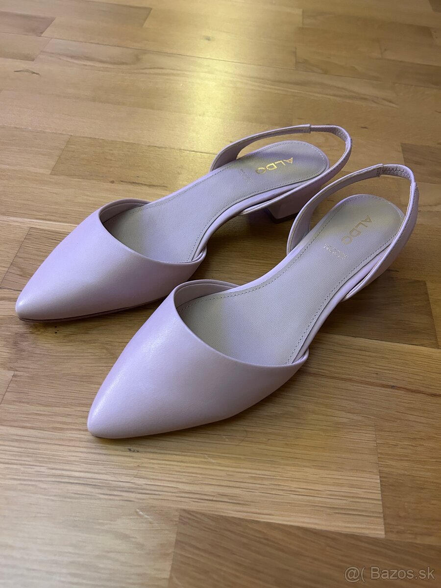 Dámske kožené lodičky ALDO 37