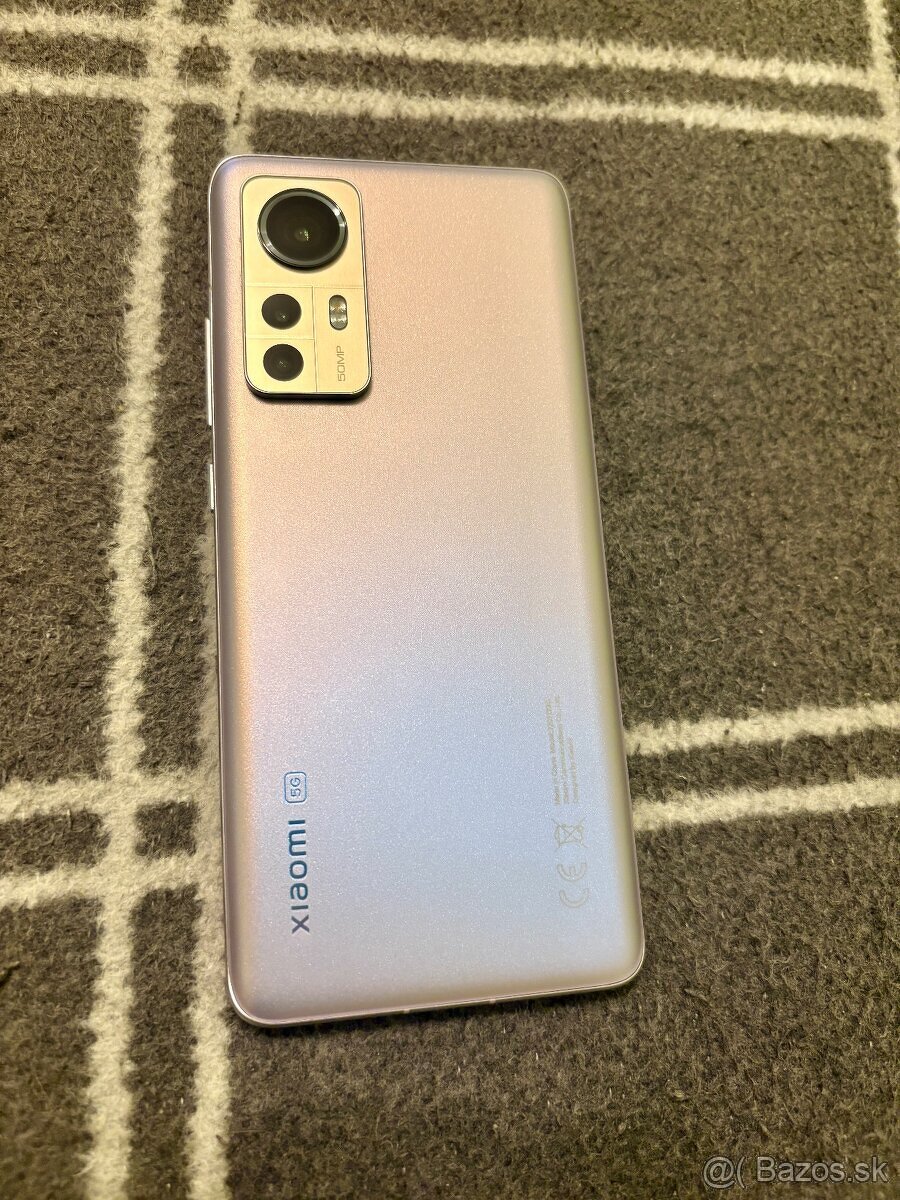 Xiaomi 12 128GB fialový - AKO NOVÝ