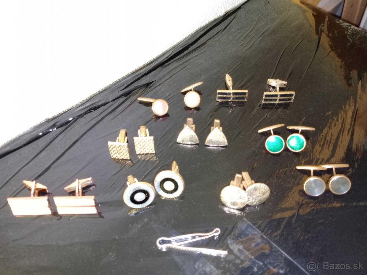 Manžetové gombíky