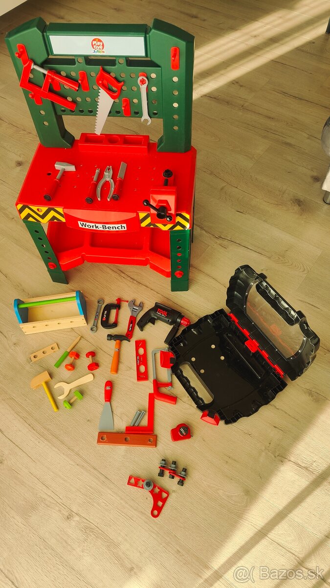 Detský pracovný stôl / ponk s náradím