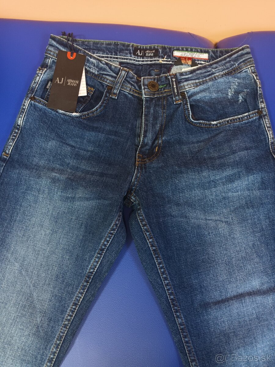 Pánske rifle armani číslo 30