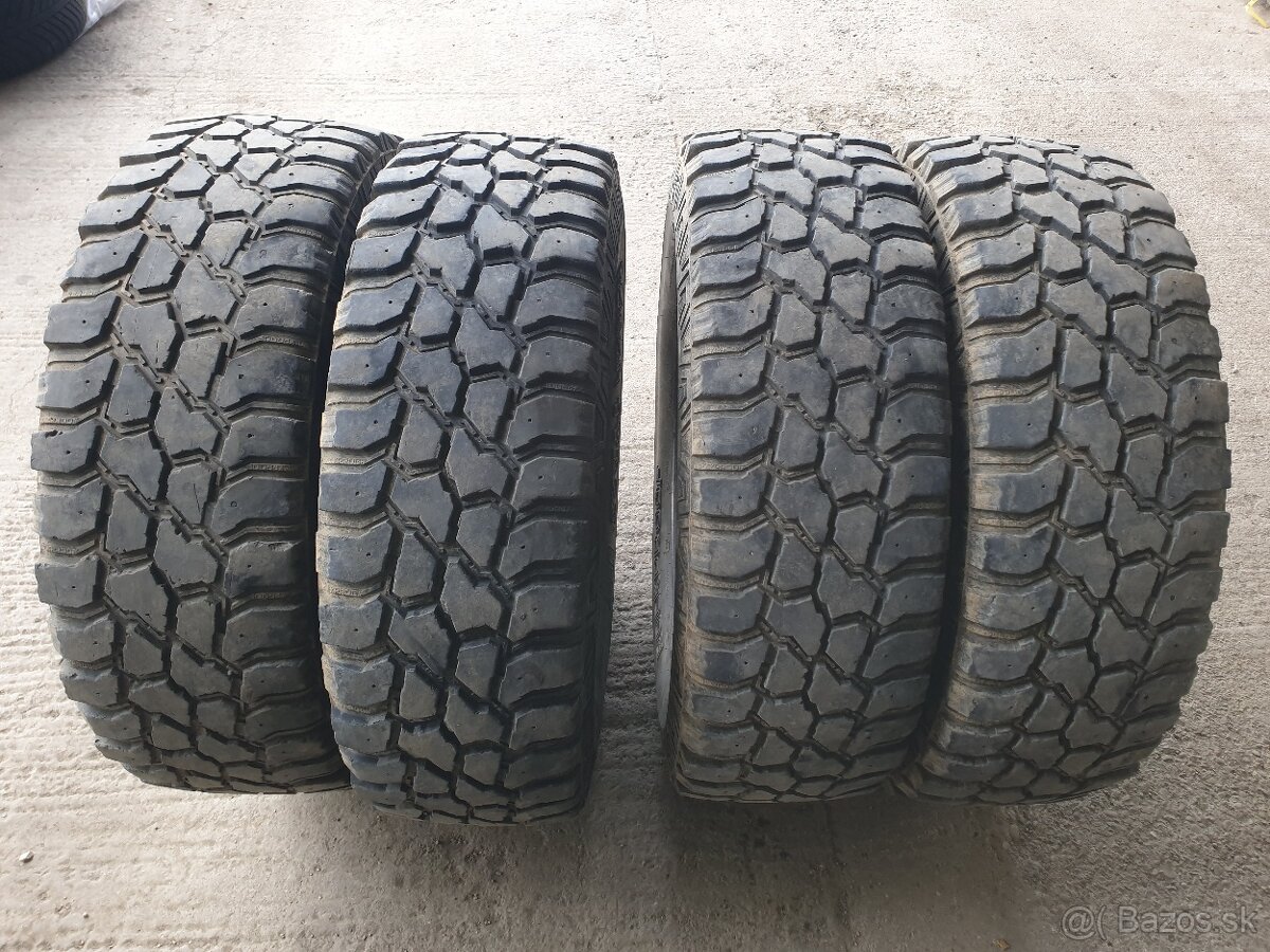 Nokian Rockproof 245/75r17