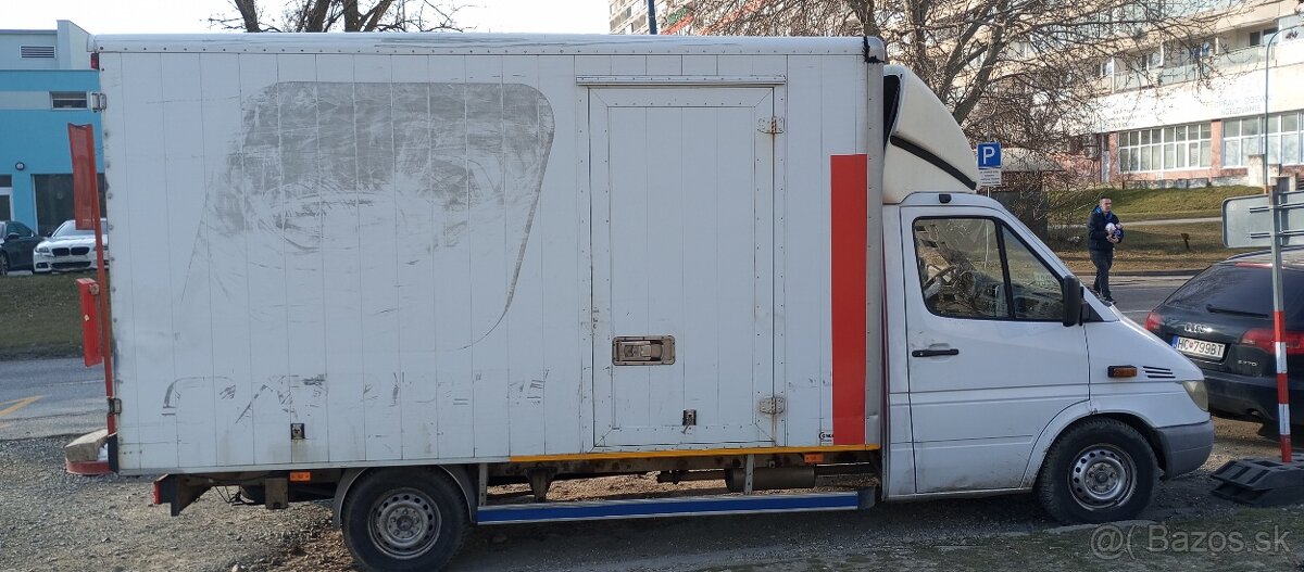 Mercedes Benz 313 sprinter