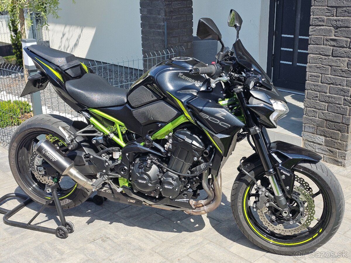 Kawasaki Z900 r.v. 2022