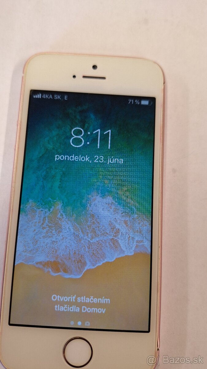 Iphone se 2016 /64GB