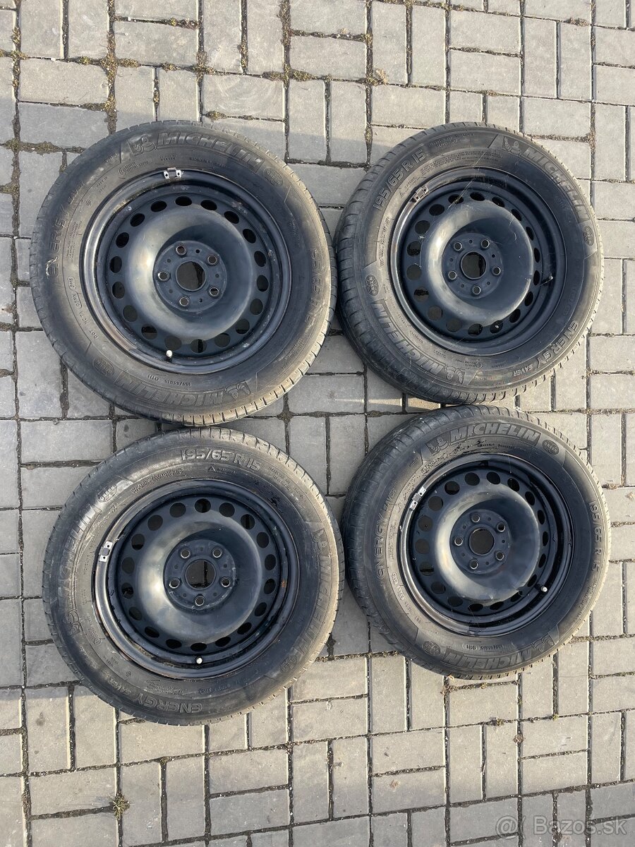 Letná sada na oceľových diskoch 195/65 R15 5x112