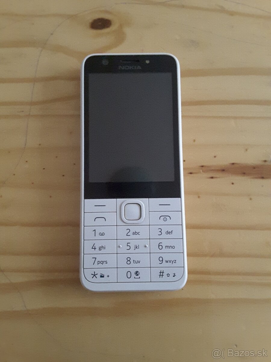 Predám výborný tlačitkový mobil Nokia 230 White