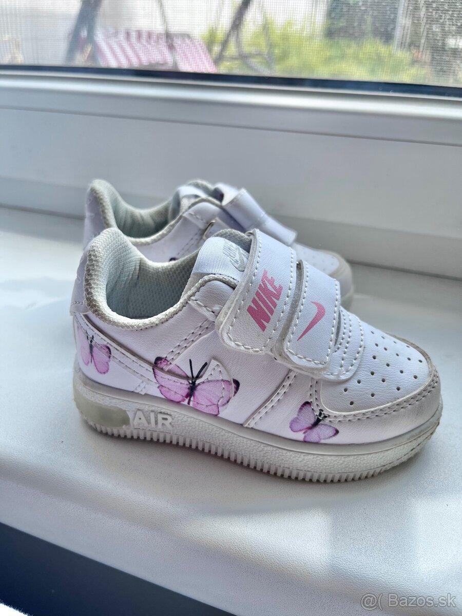 NIKE tenisky pre dievčatko nové