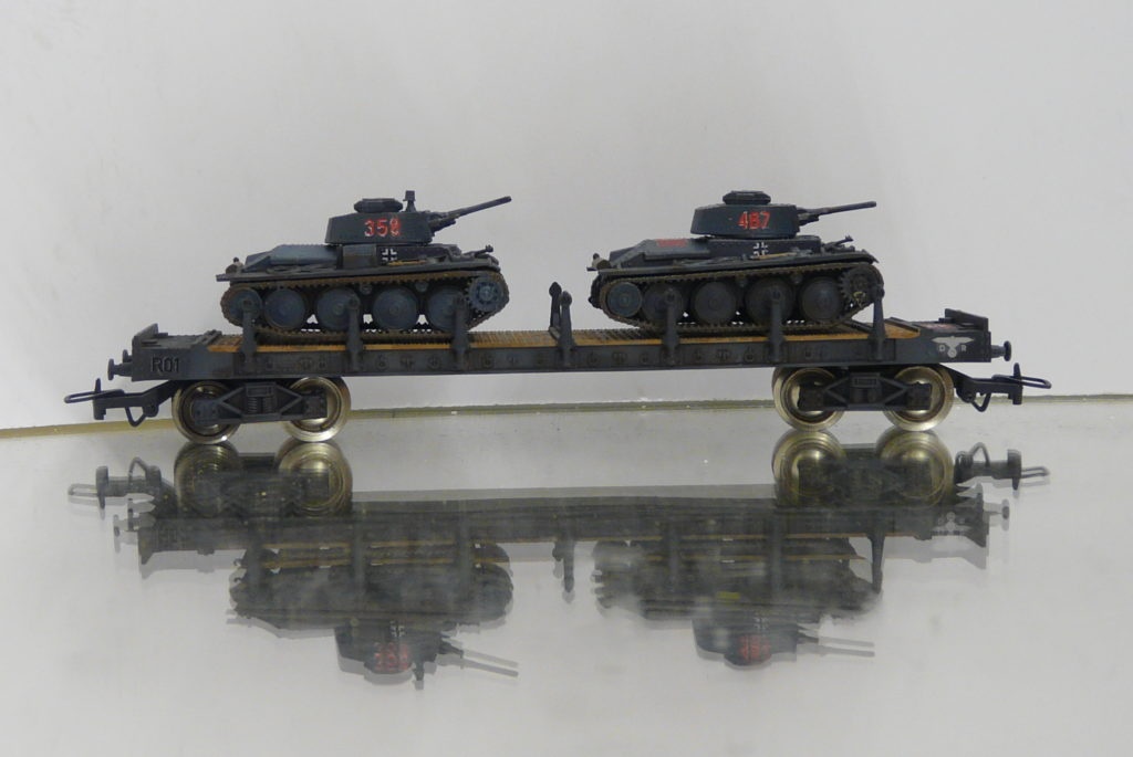 nemecky vojensky vlak  H0