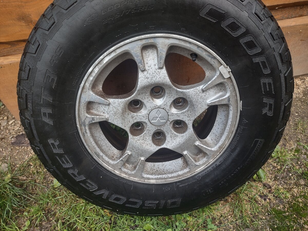245/75 R16 Cooper Discoverer - Hliníkové disky