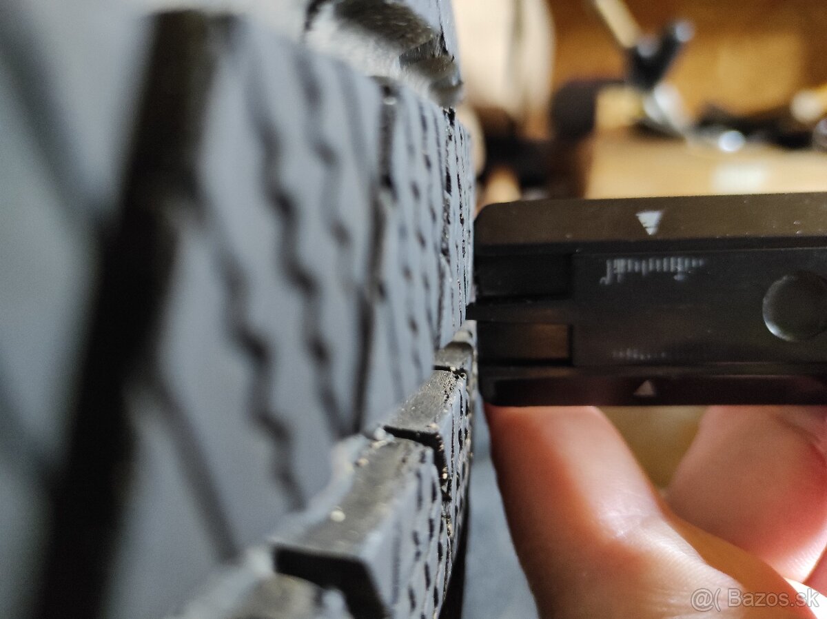 Nissan Navara d40, kolesá 255/70R16