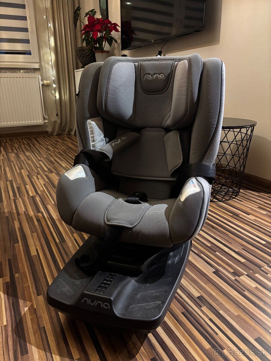 Detská autosedačka Nuna REBL BASQ frost
