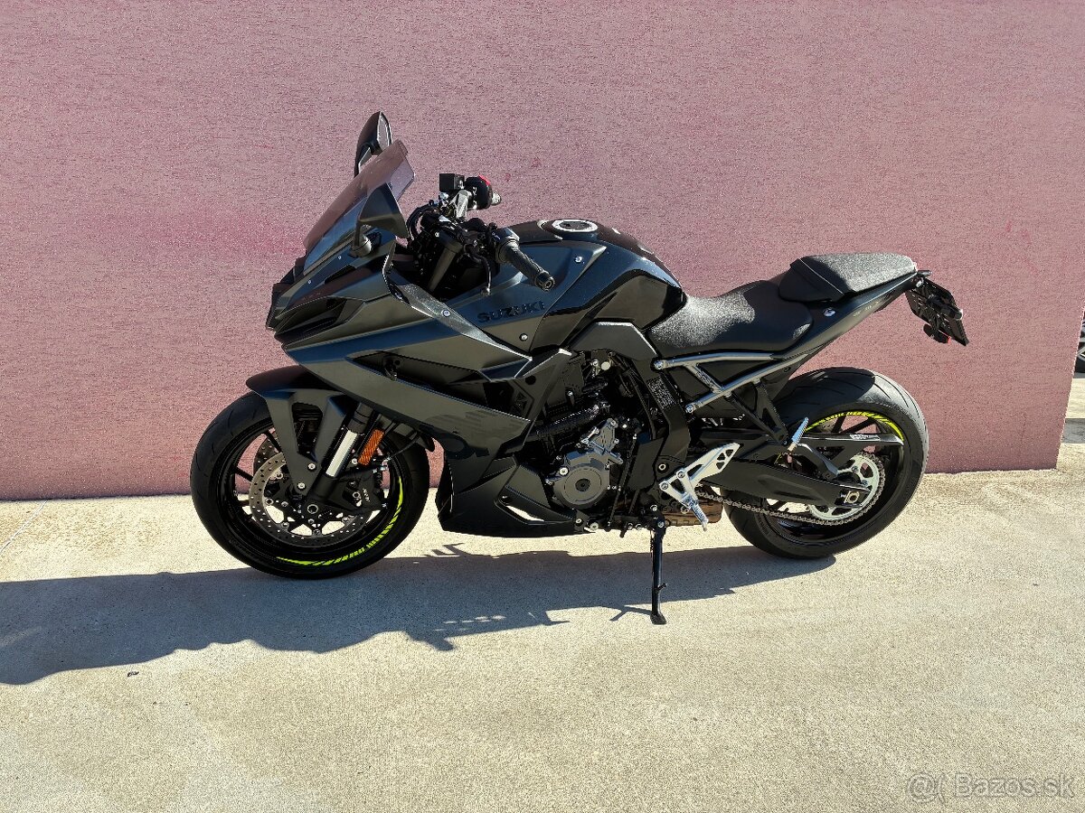 Suzuki GSX8R