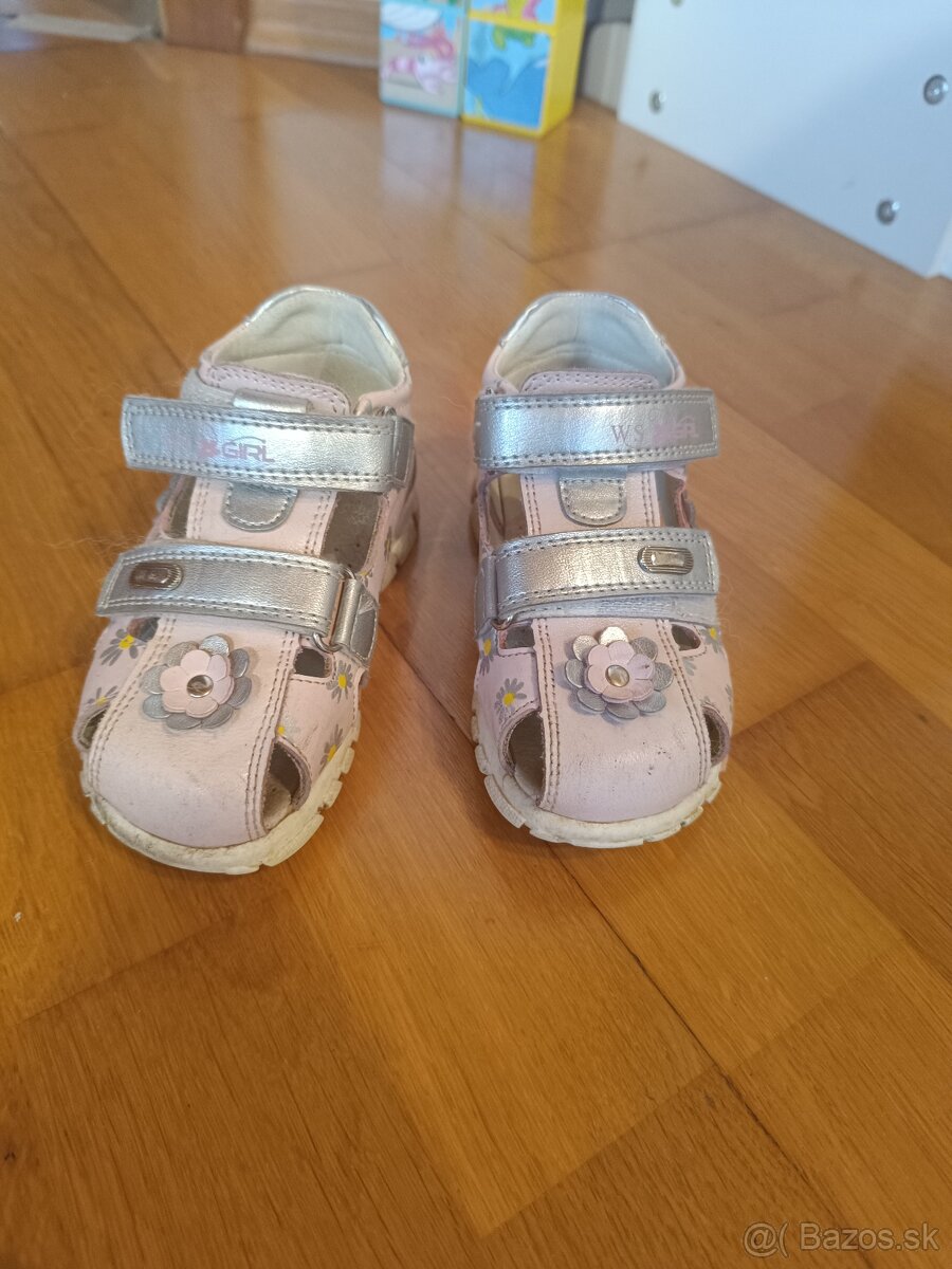 Sandálky weestep