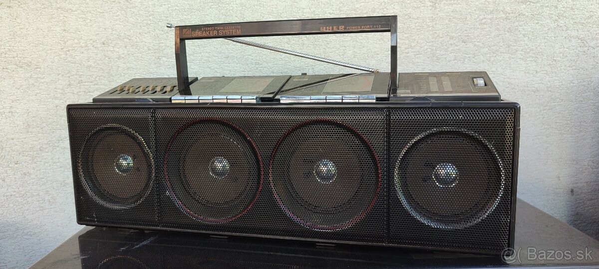 Radiomagnetofon UHER