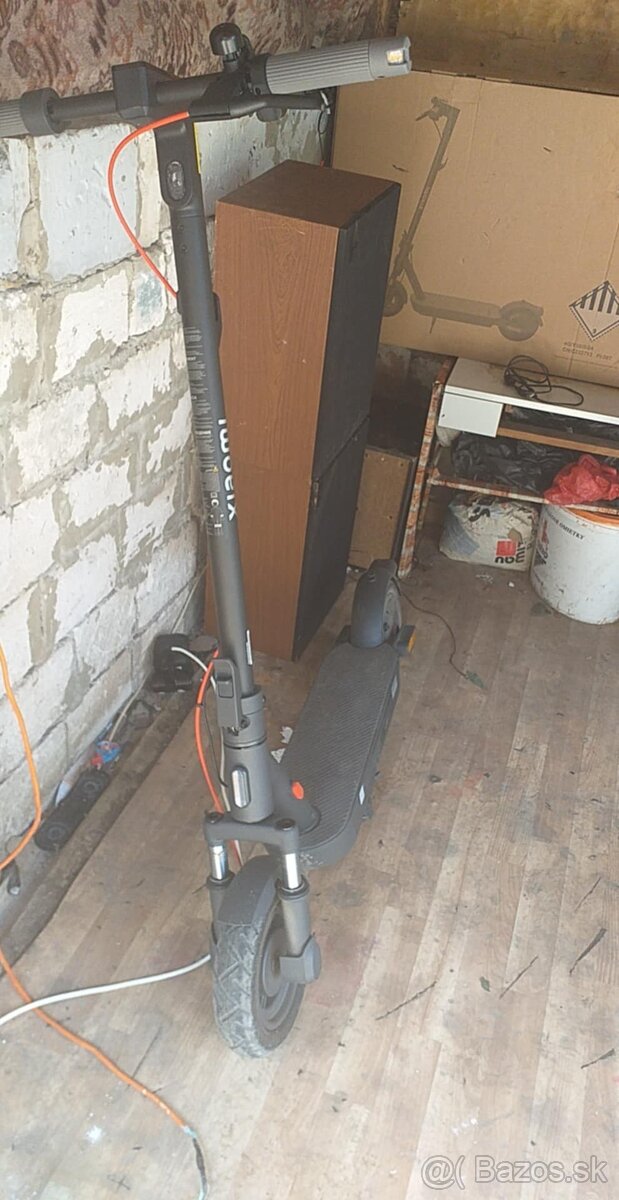 Predám lacno xiaomi electric scooter 5LG