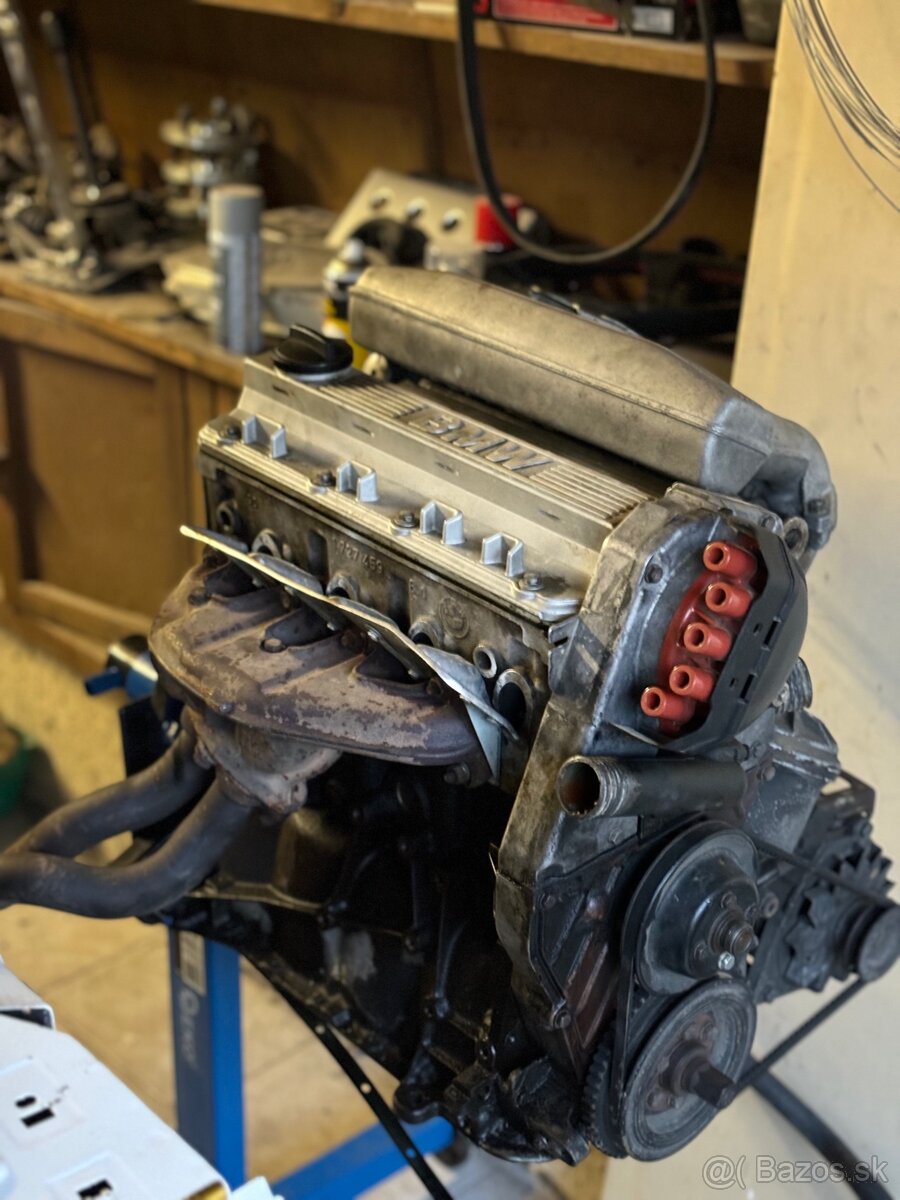 2x motor BMW e30 m40b16
