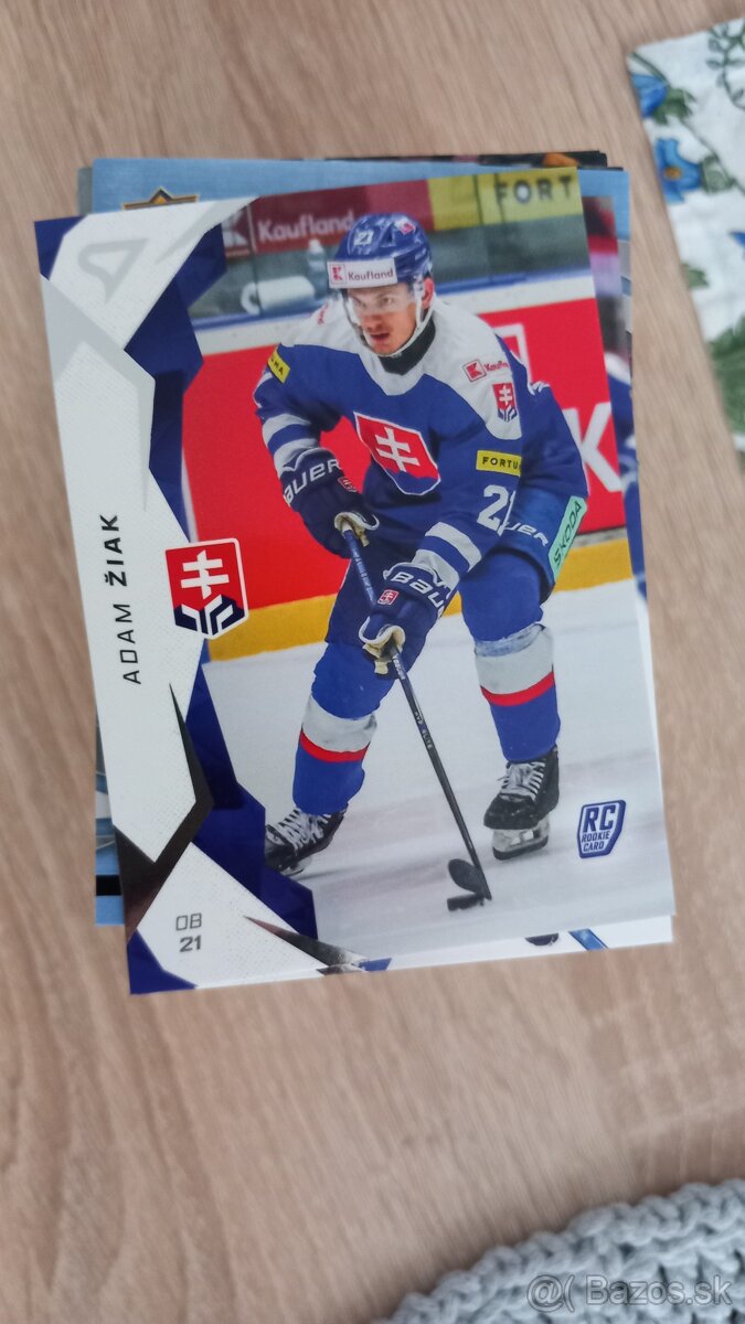 Hokejové kartičky