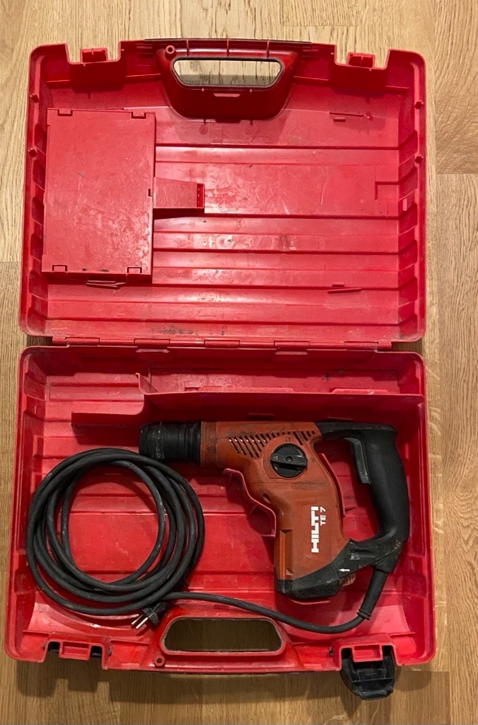 Predam Hilti TE 7, kombinované kladivo s kufrom