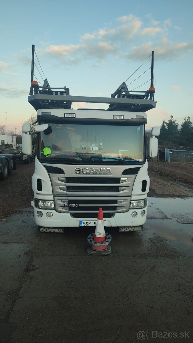 Scania+ Lohr autopřepravník