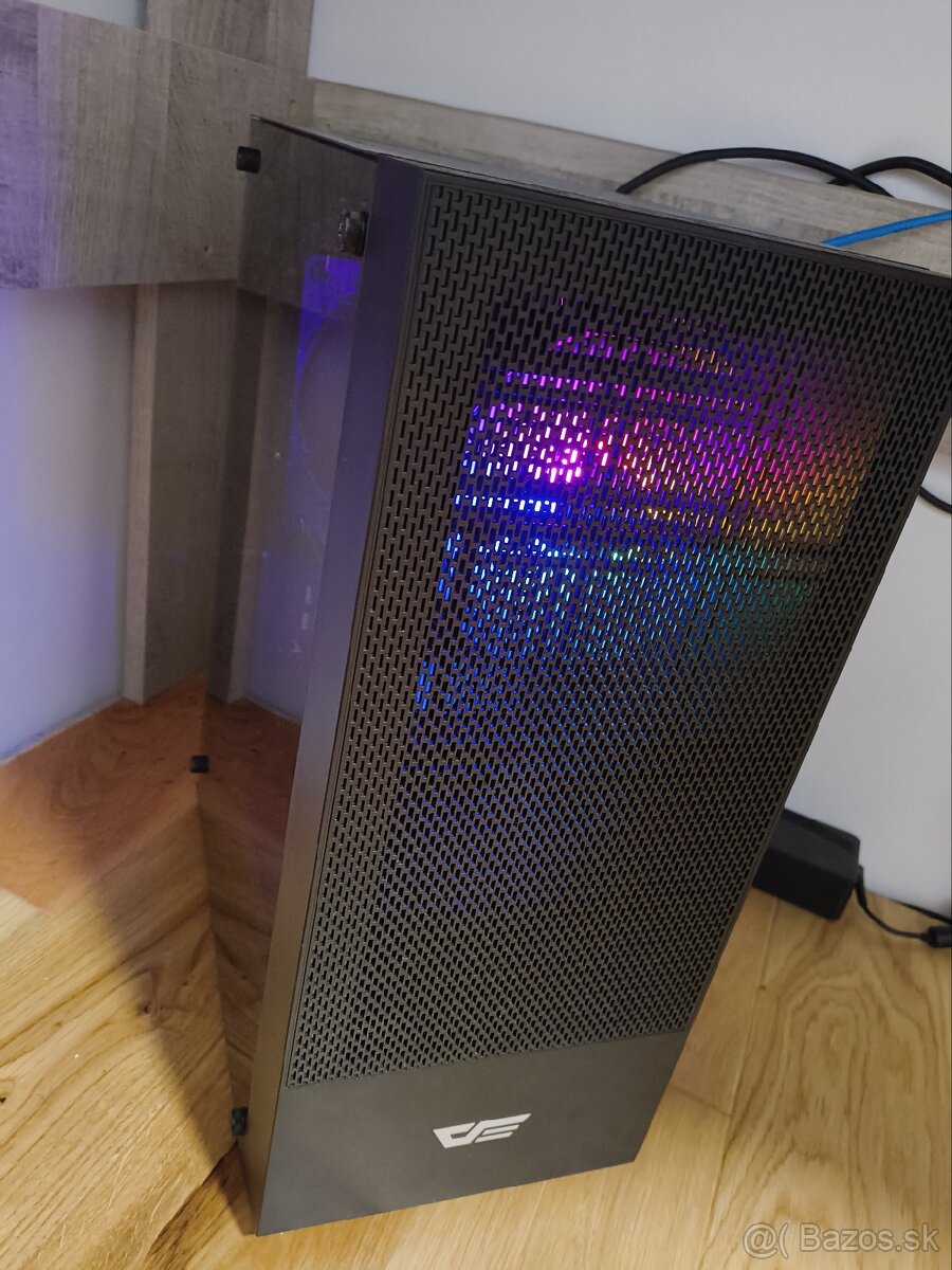 Herný počítač ryzen 5 5600X + gtx1660super