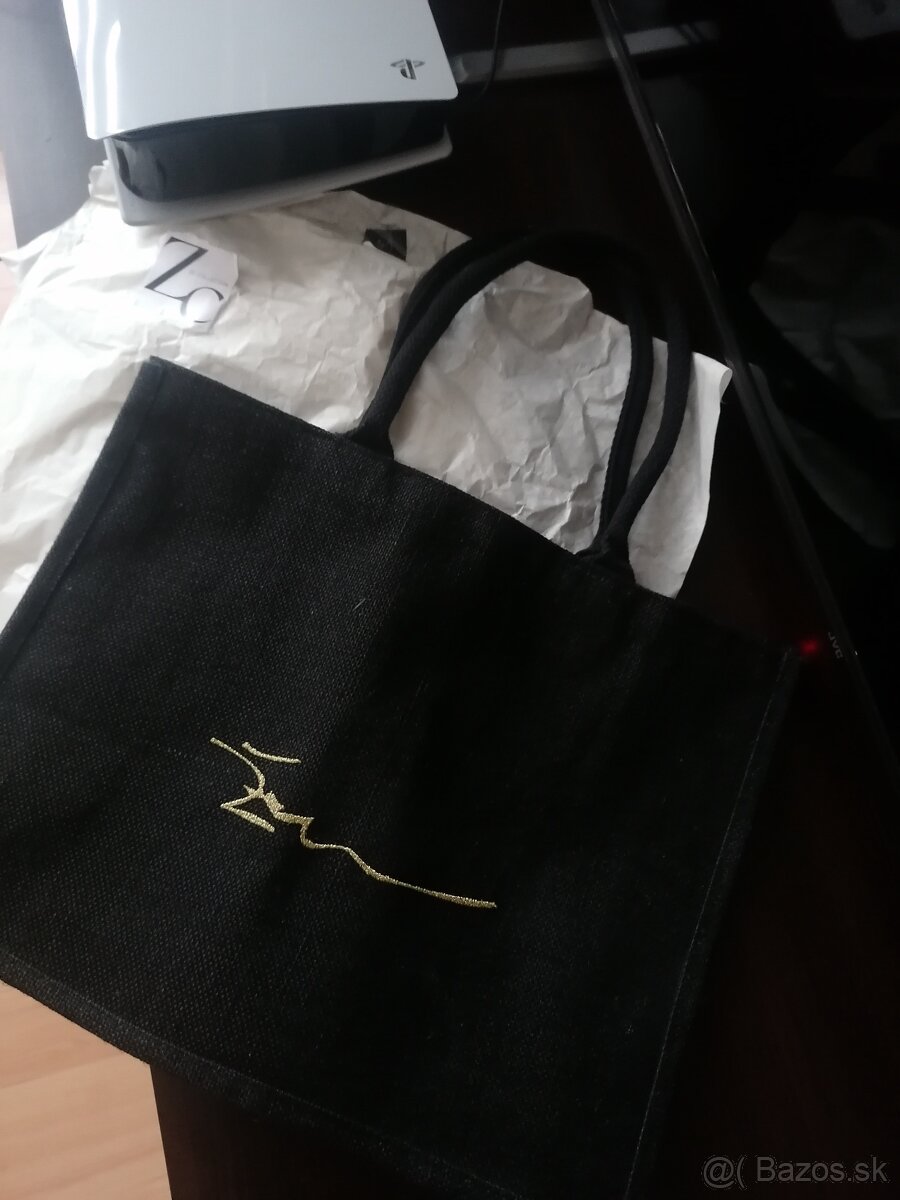 Zei collection tote bag