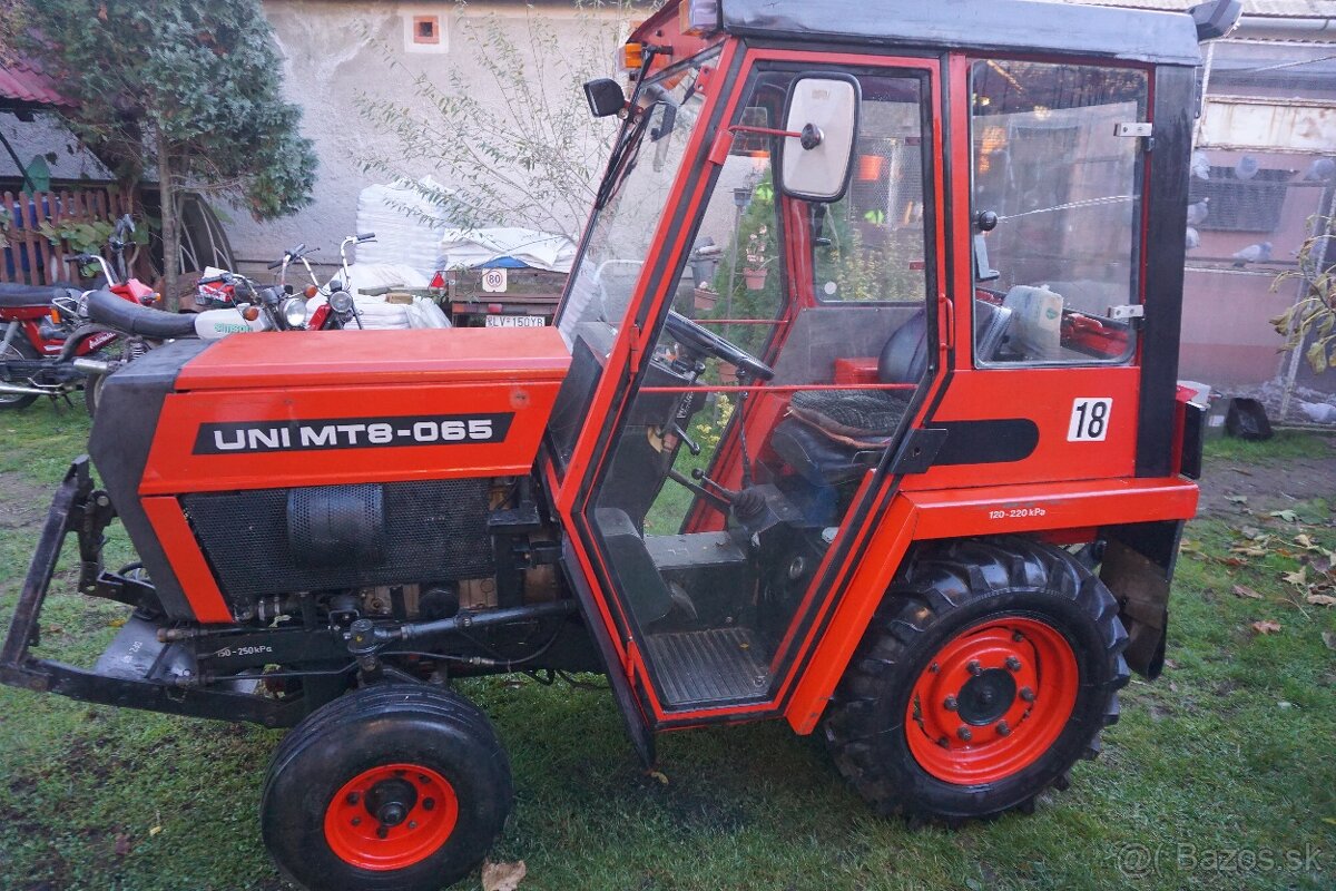 Traktor AGROZET UNI MT8-065 + vlečka, rotavátor, pluh