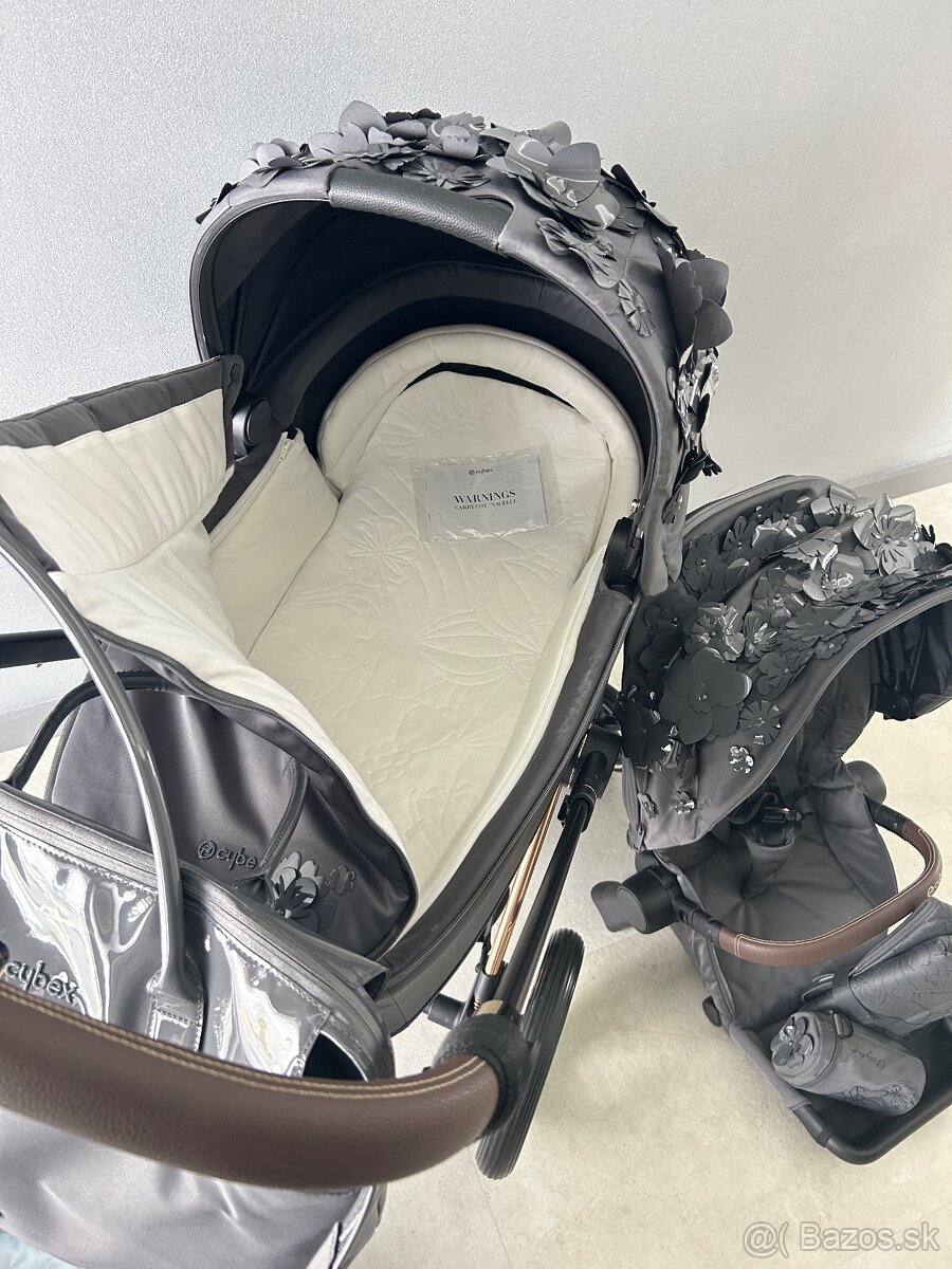 CYBex priam sim. Flowers Grey 2k