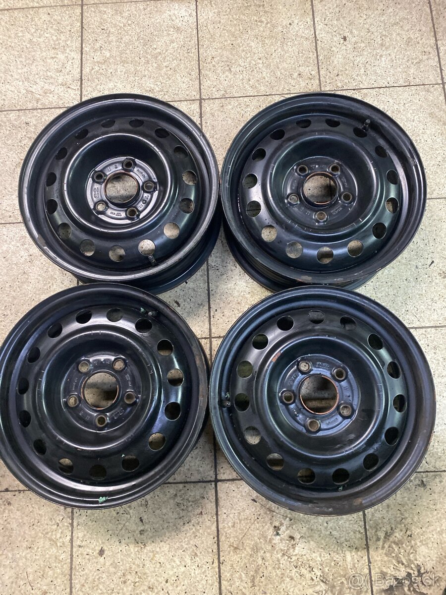 Predam plehove disky na Kia Ceed Hyundai
